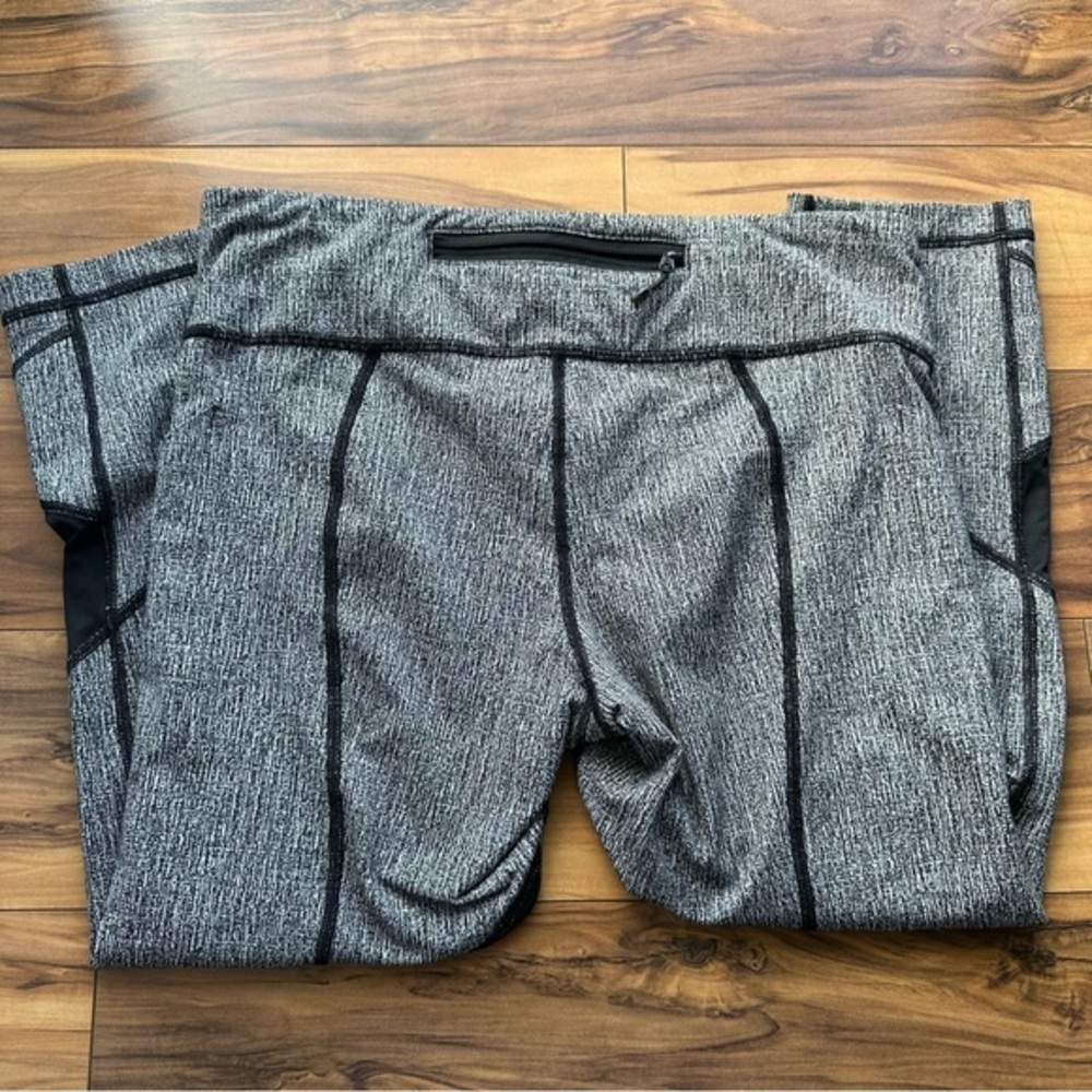 Lululemon gray leggings 8